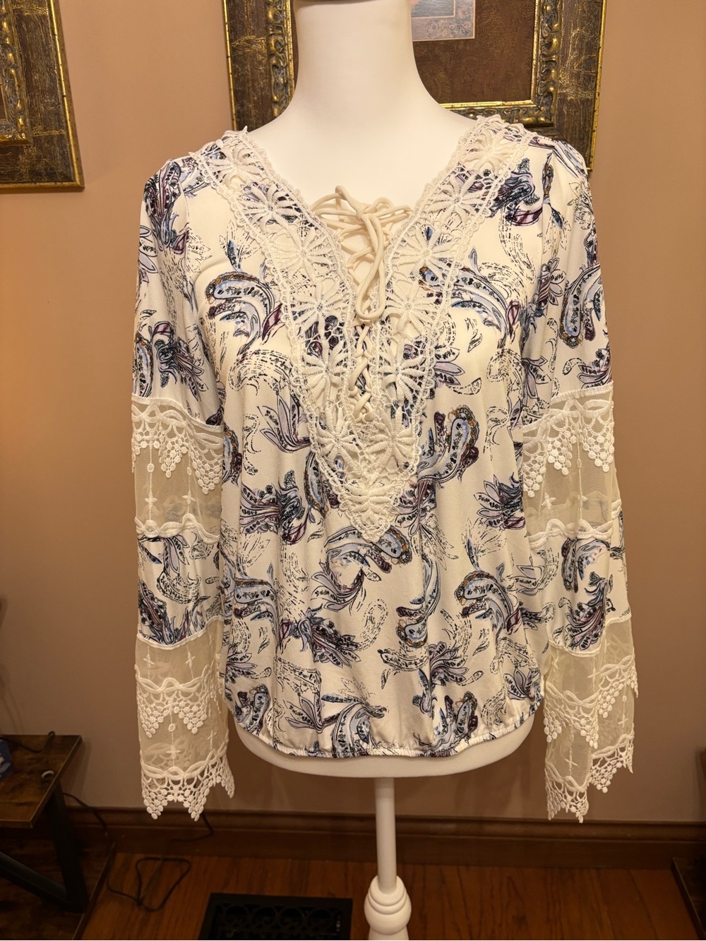 White House Black Market Cream Paisley Lace-Trim Peasant Blouse